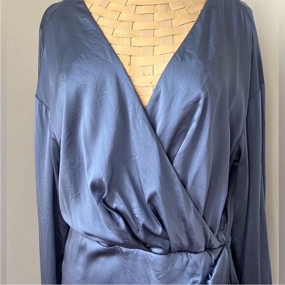 SEROYA Silk Alisa Dress Long Sleeve Mini Open Back V Neck Country Blue - Picture 6 of 13